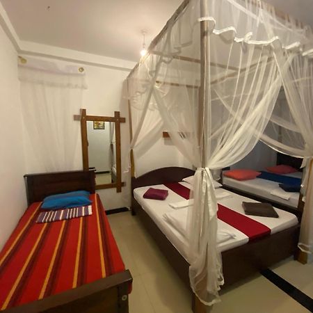 Sigiri Holiday Bungalow Szigirija Kültér fotó