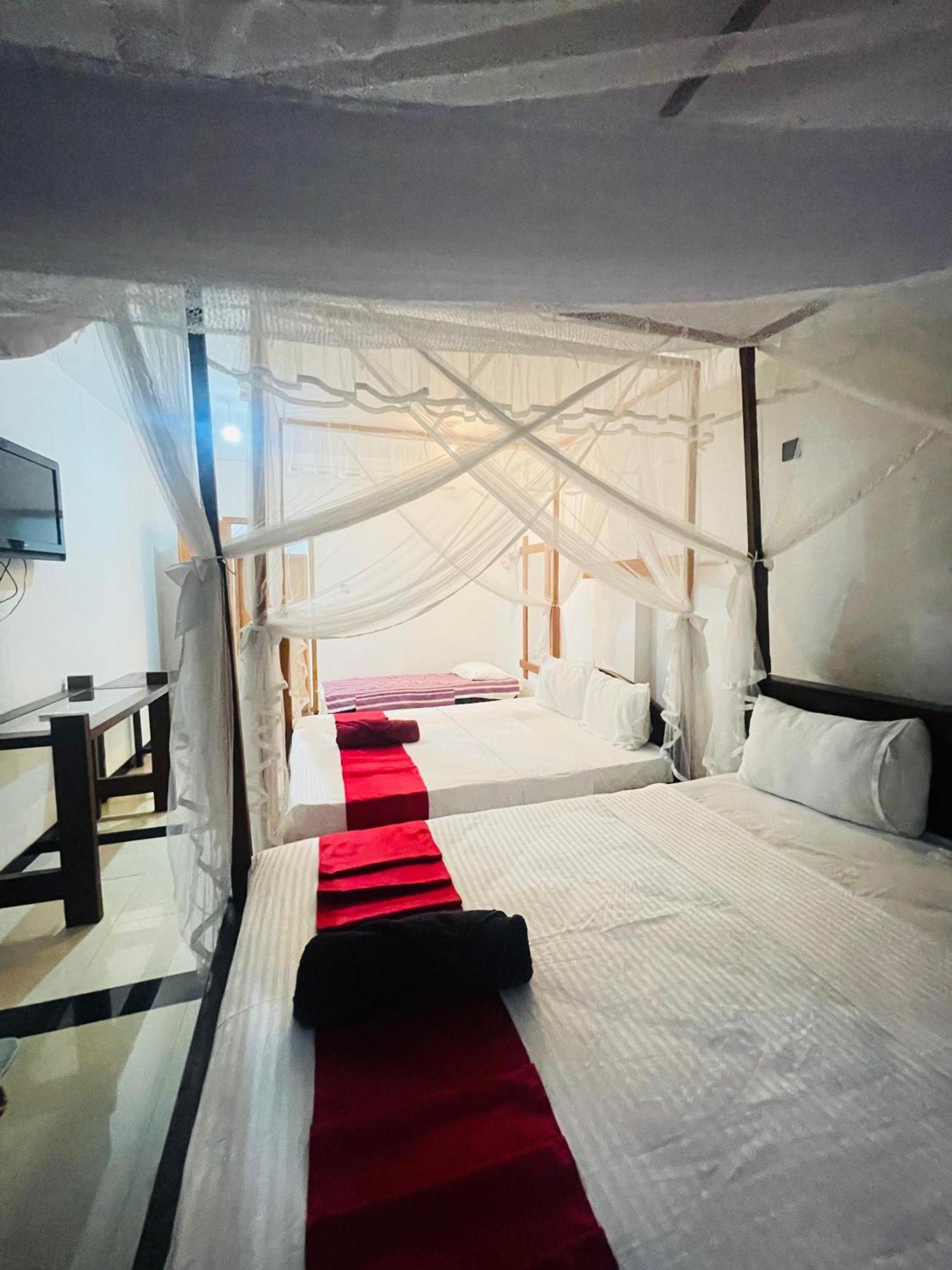 Sigiri Holiday Bungalow Szigirija Kültér fotó